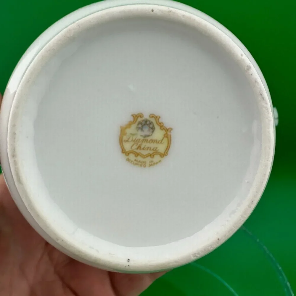 VINTAGE DIAMOND CHINA MADE IN JAPAN SUGAR BOWL